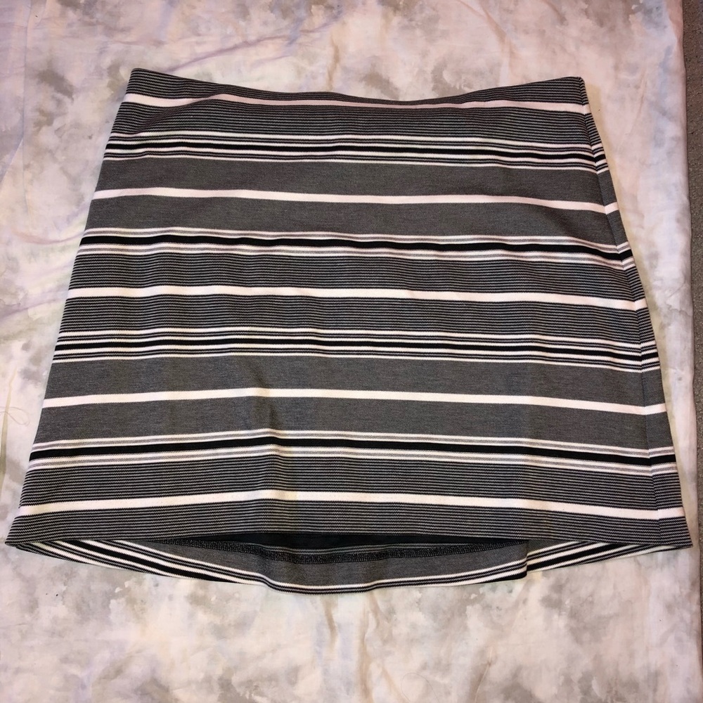 NWT Express Striped Lined Skirt